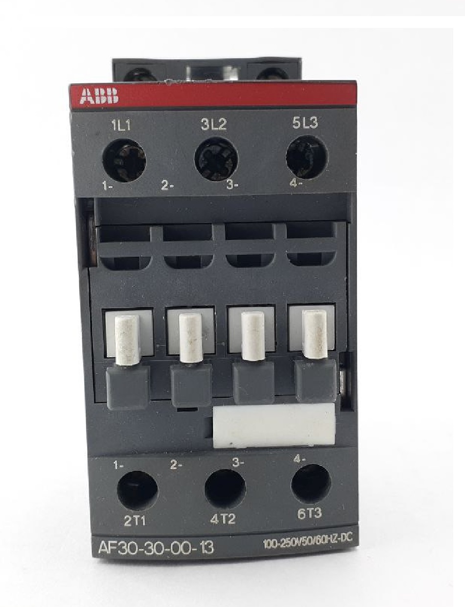 Contactor Marca ABB, 3P, AC3-32A, 690V, Bobina de rengo 100-250Vac/dc