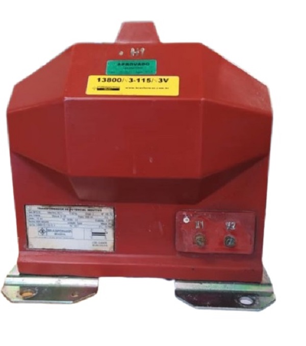 Medición de voltaje en media tensión